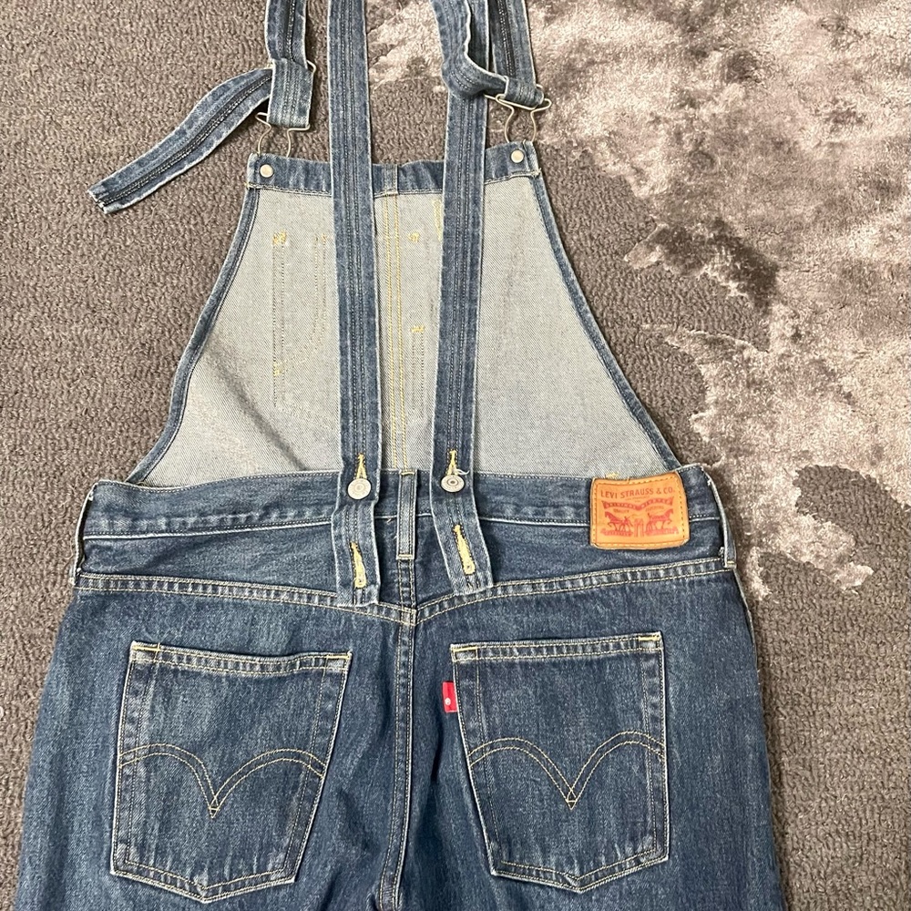 Levi’s overalls - Picture 6 of 6